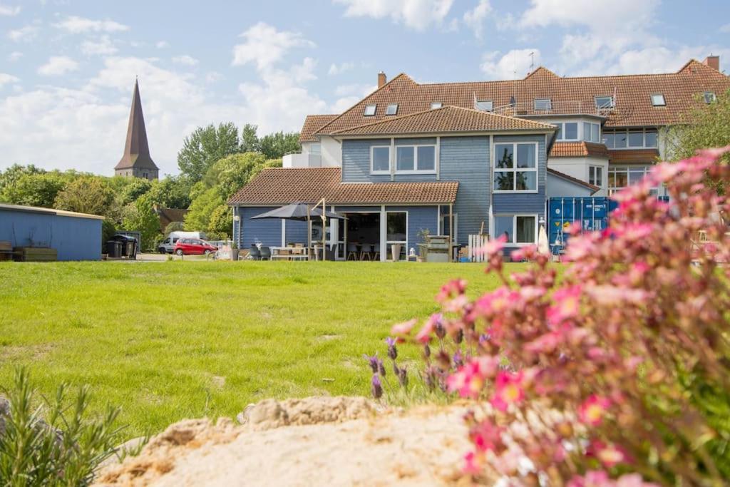 Ferienwohnungen Fehmarn Mit Parkplatz In Petersdorf エクステリア 写真